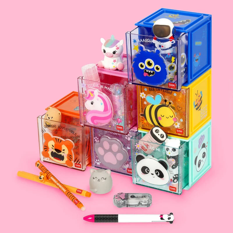 Anpassbarer Schreibtisch Organizer "Cutie Cube" (verschiedene Designs) – Bild 1