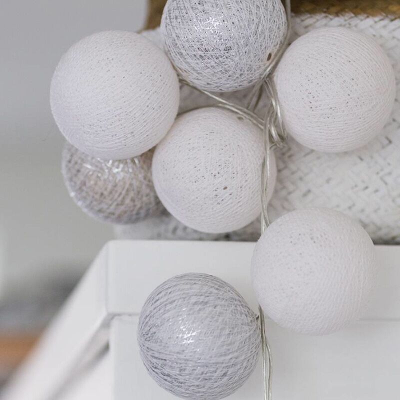 Funkelnde Lichterkette (silber / weiß) – Bild 1