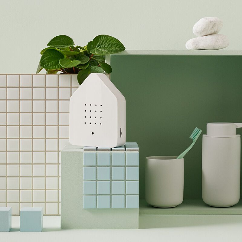 Zwitscherbox_white_bathroom_landscape Zwitscherbox (Classic) – Bild 1