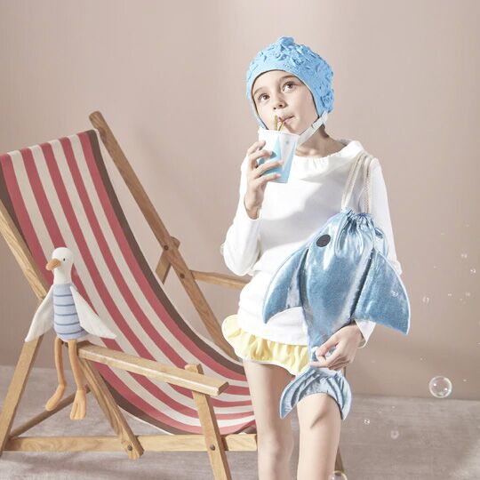 shark_backpack2 Hai-Rucksack von Meri Meri – Bild 1