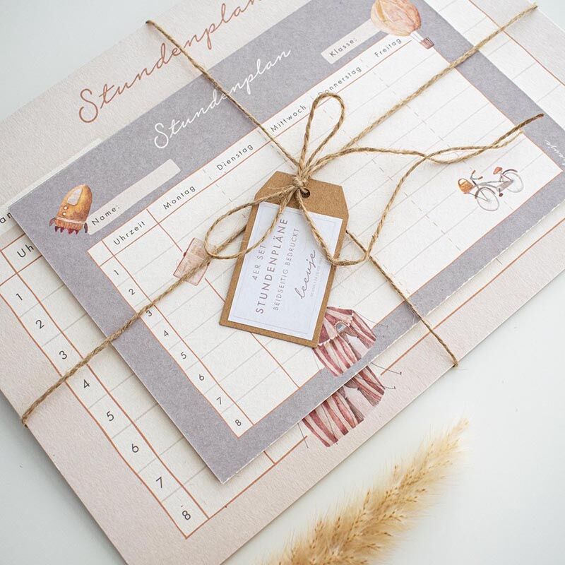 21190_01_Stundenplan_4er_Set Stundenpläne aus Holzschliffpappe (4er-Set) – Bild 1