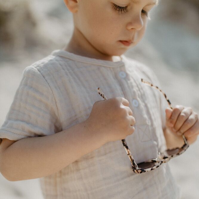 T-Shirt aus Musselin cappuccino mit Tasche_24309_cap_3 T-Shirt aus Musselin (cappuccino) – Bild 1