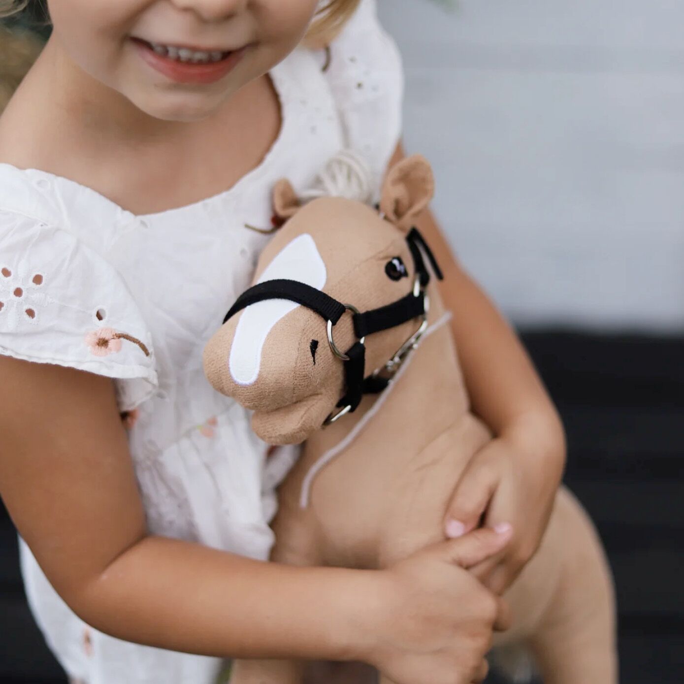 Astrup_Hobby_Horse70 Mini-Pferd Daisy (beige) – Bild 1