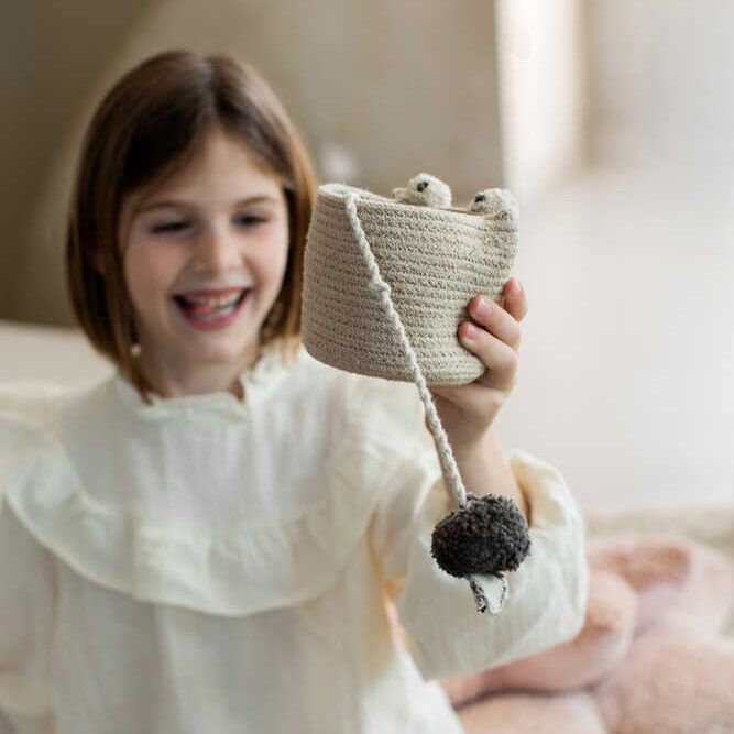 babyfrosch_spiel Babyfrosch "Becher und Ball" – Bild 1