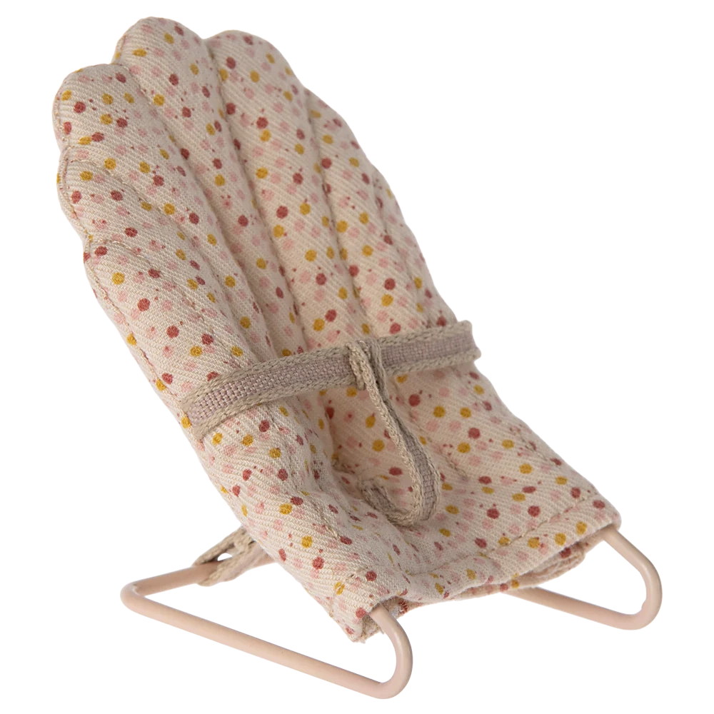 babysitter_maileg24_1 Wippe, Babysitter von Maileg – Bild 1