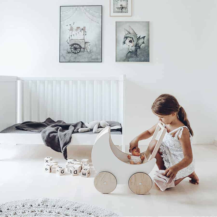 toypram2 Holz-Kinderwagen (weiß) – Bild 1