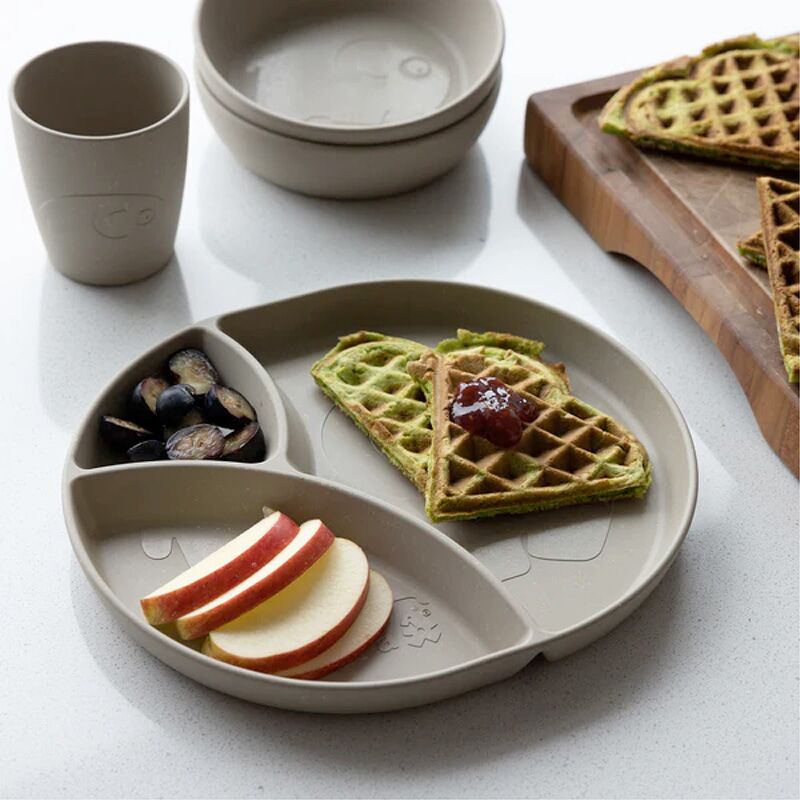 mums_teller_beige2 Kinderteller mit 3 Fächern "MUMS" (jetty beige) – Bild 1