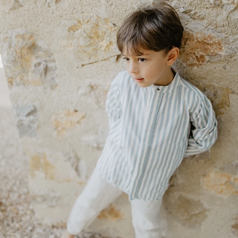 Gestreiftes Leinenhemd "Blue Stripes" mit Stehkragen – Bild 1