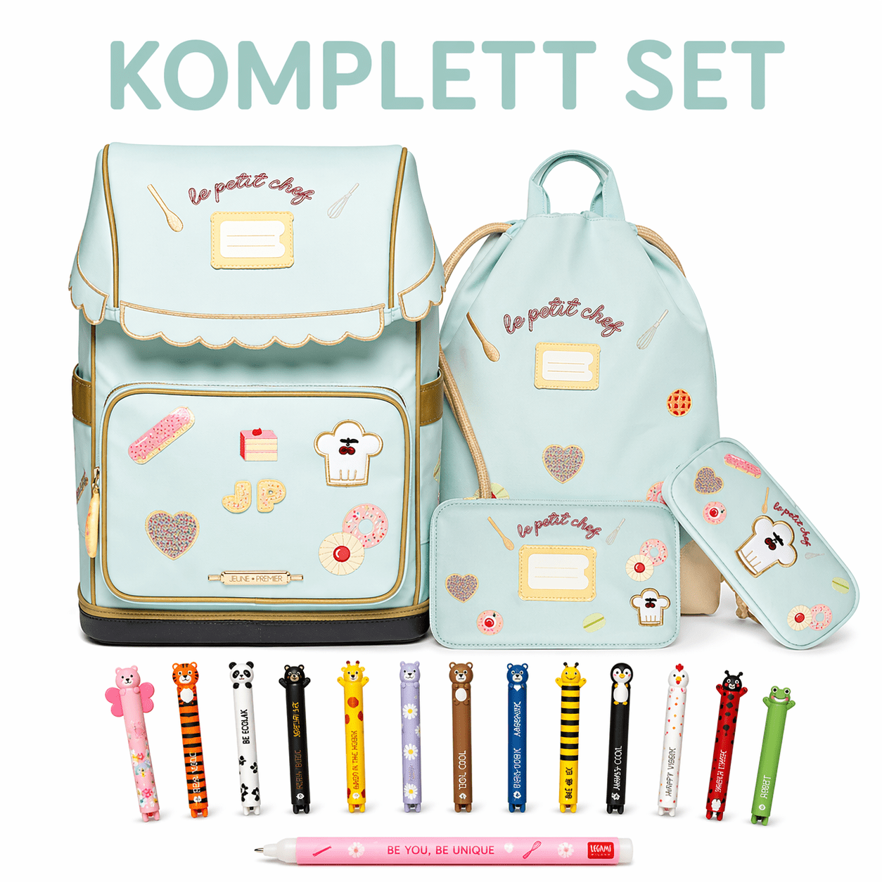 komplettsetlepetitchef Complete pastel blue kids' backpack set including backpack, lunch bag, drawstring bag, pencil case, and colorful marker pens with cute patches.