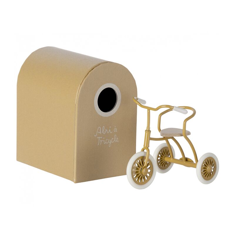 abri_a_tricycle1 Dreirad & Garage von Maileg (ocker) – Bild 1