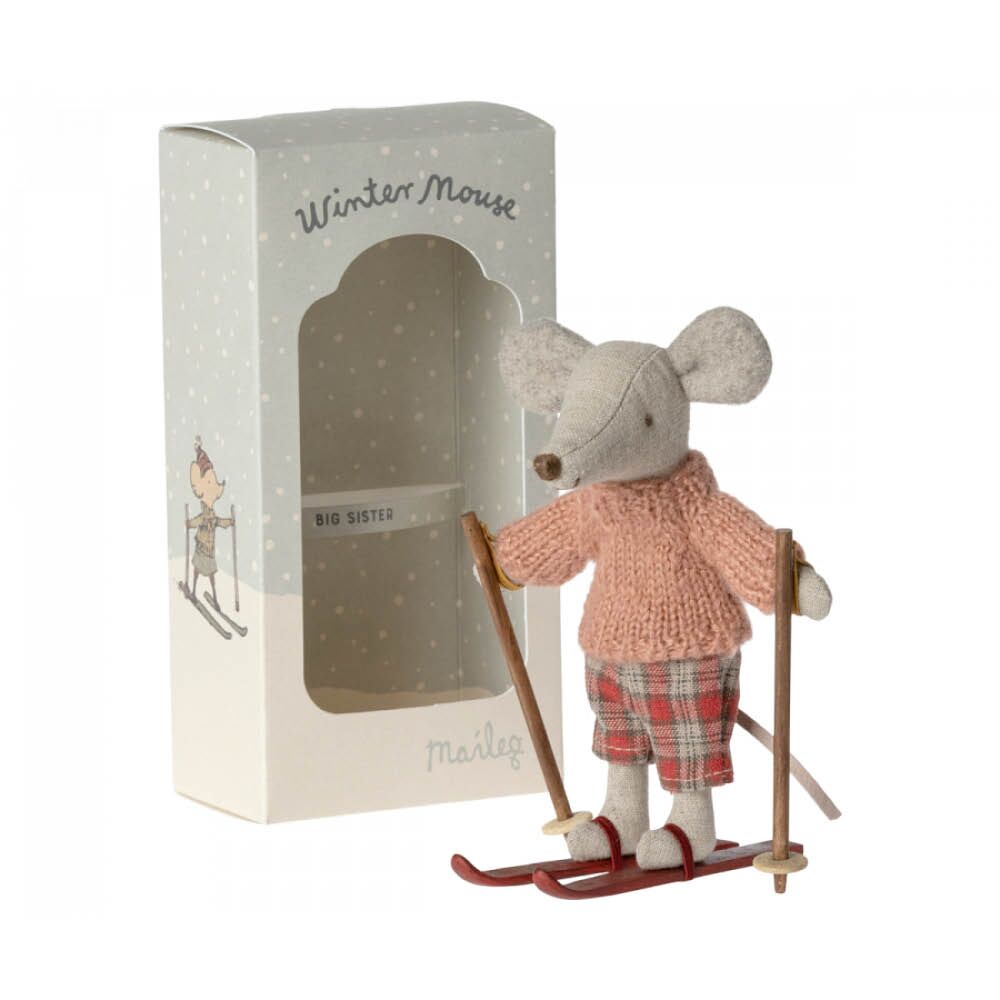 Wintermaus mit Ski Set, Große Schwester (rose) – Bild 1