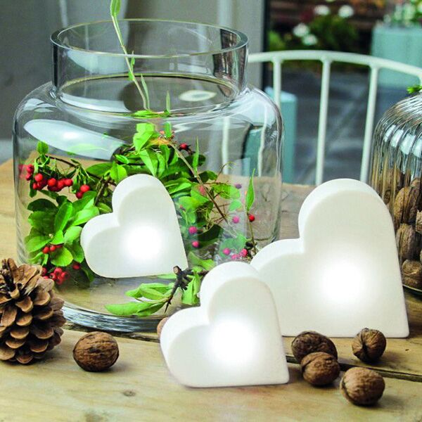 8ef690e8-bc0d-4b69-8708-8c89bac9b91b Tischleuchte "Shining Heart Micro" (USB-C) von 8 seasons design – Bild 1