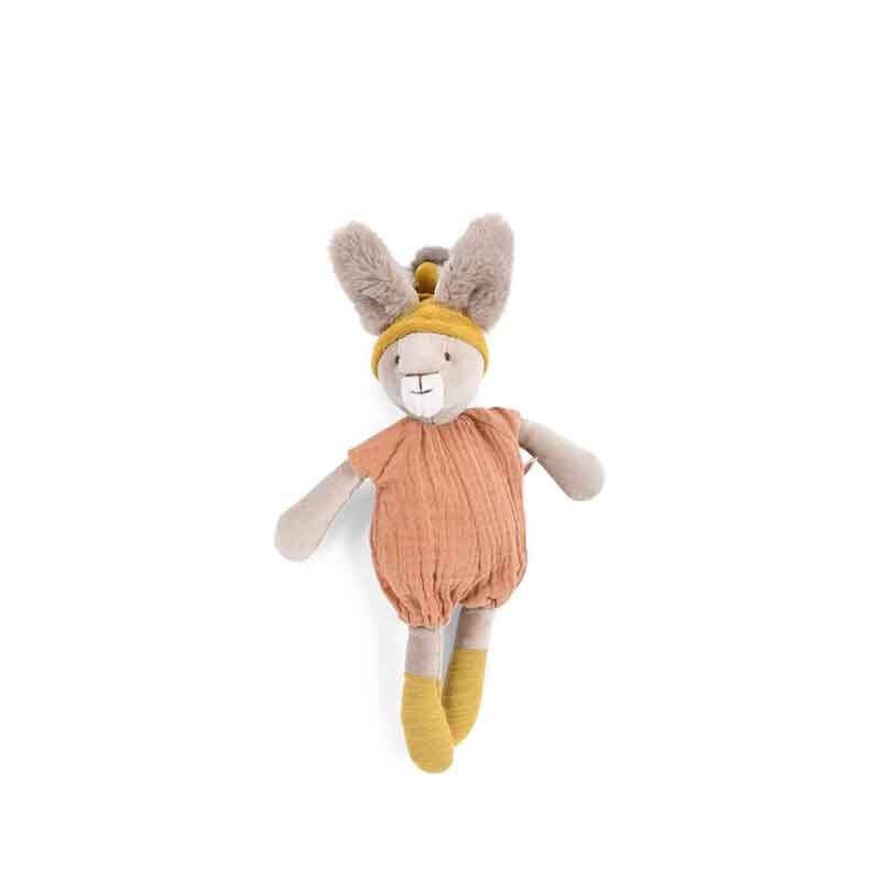 Trois_Lapins_Kuscheltier_Kleines_Kaninchen_rot Plüschtier "Kleines Kaninchen" (rot) aus der "Trois Petits Lapins"-Kollektion – Bild 1