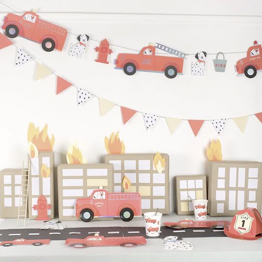 fire_truck_garland2 Feuerwehr-Girlande von Meri Meri – Bild 1