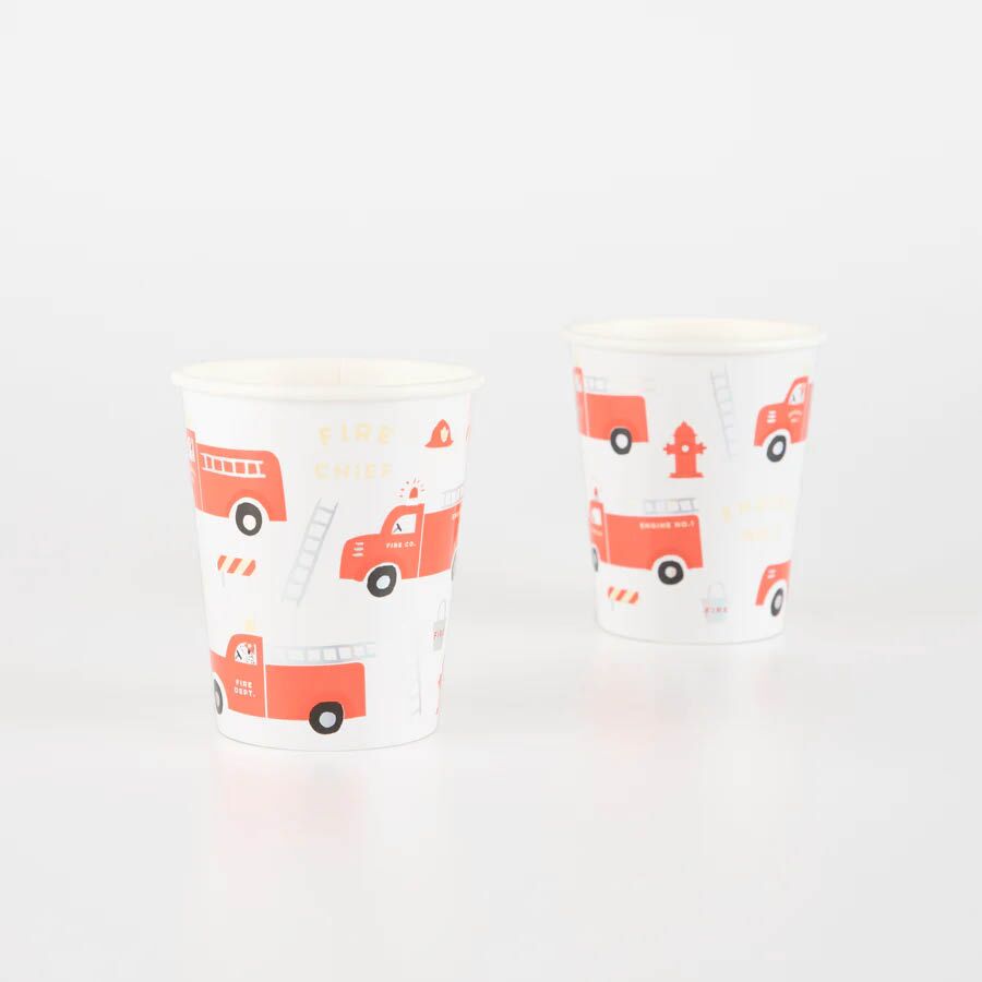 fire_truck_cups3 Feuerwehr-Pappbecher von Meri Meri – Bild 1