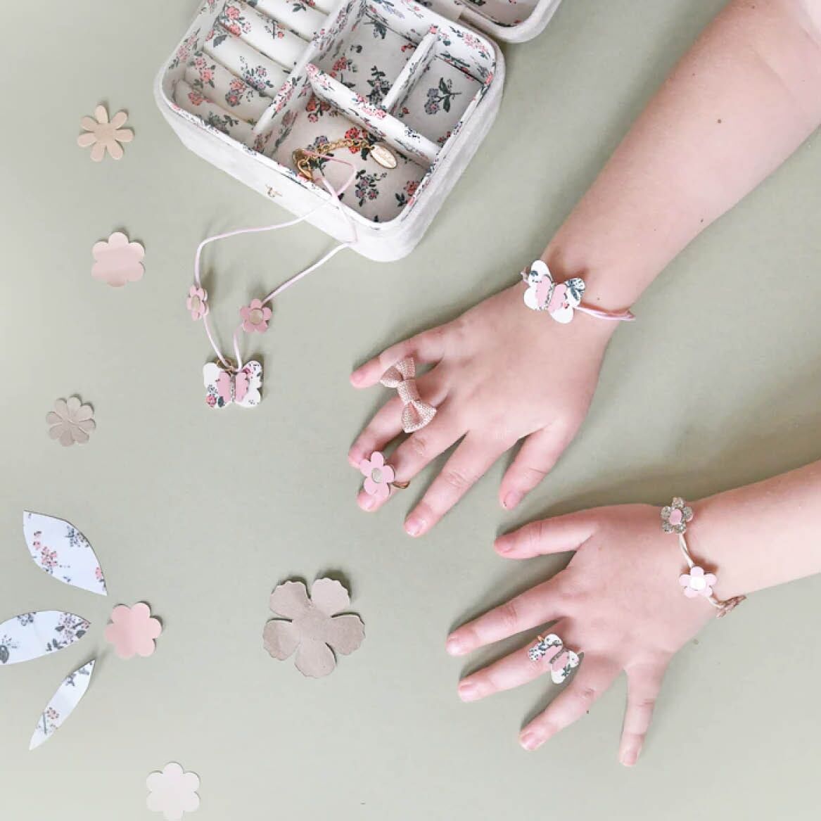 Armband-Set "Flora Butterfly" – Bild 1
