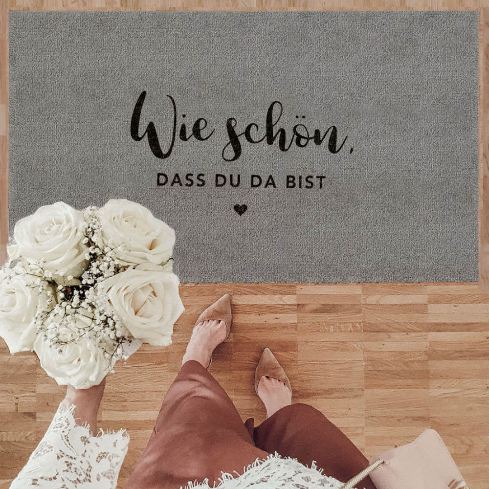 Große Fußmatte "Wie schön, dass du da bist" (Grau, waschbar) – Bild 1