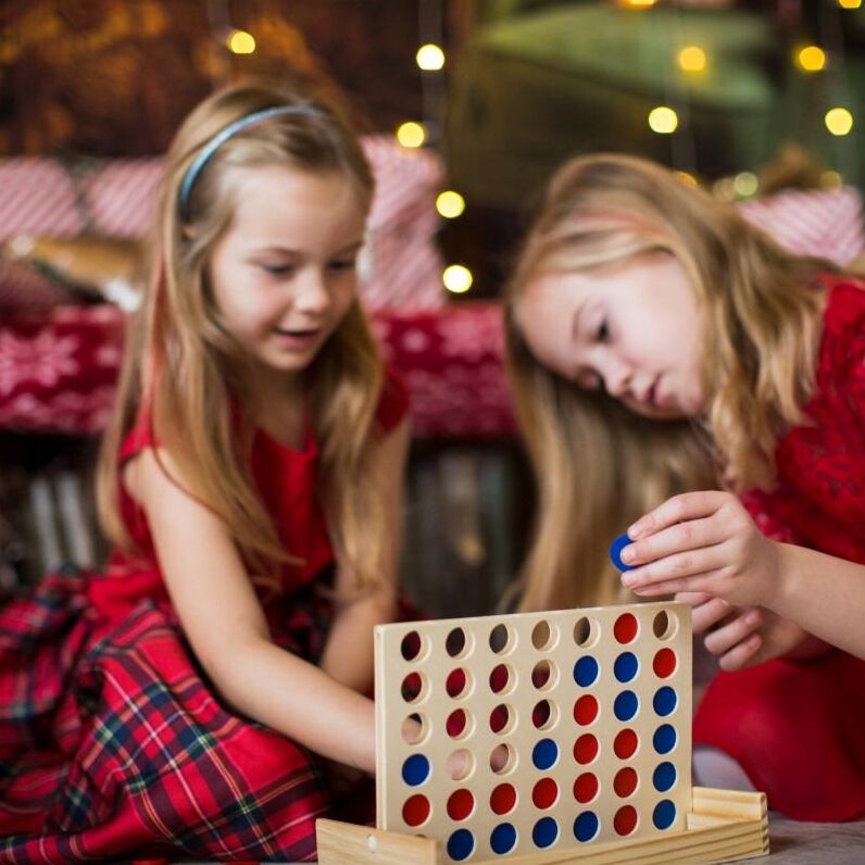 4gewinnt4 "4 gewinnt" von Moulin Roty – Bild 1